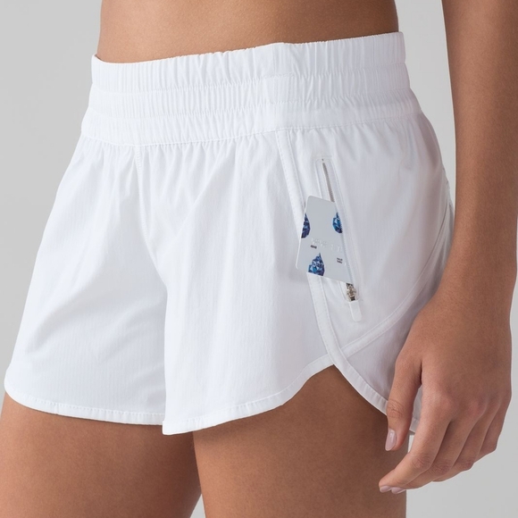 Lululemon Tracker Short - Picture 5 of 13